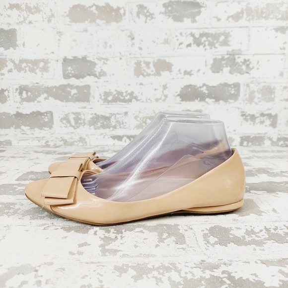 Nine West Cream Faux Leather Bow Pointed Toe Slip On Ballet Flats O52 - Picture 1 of 13